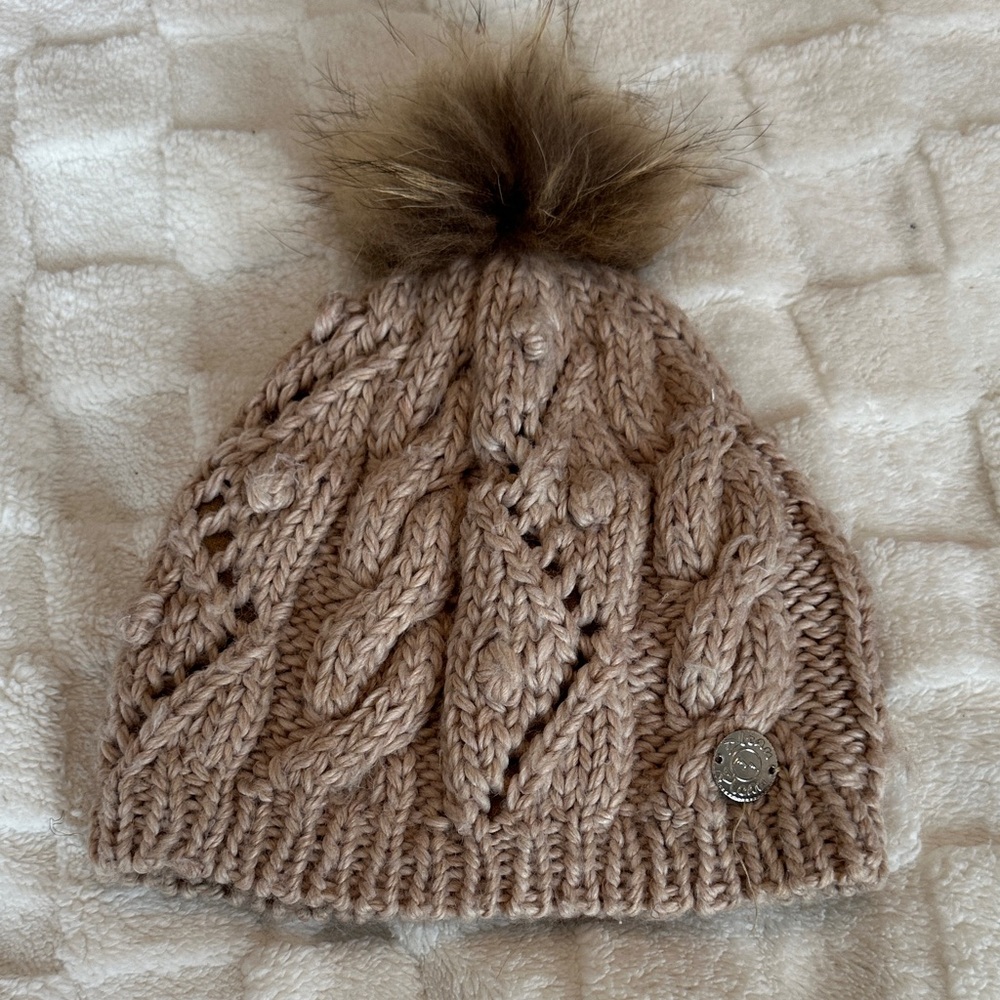 —-Cozy Tan Knit Beanie with Pom-Pom
